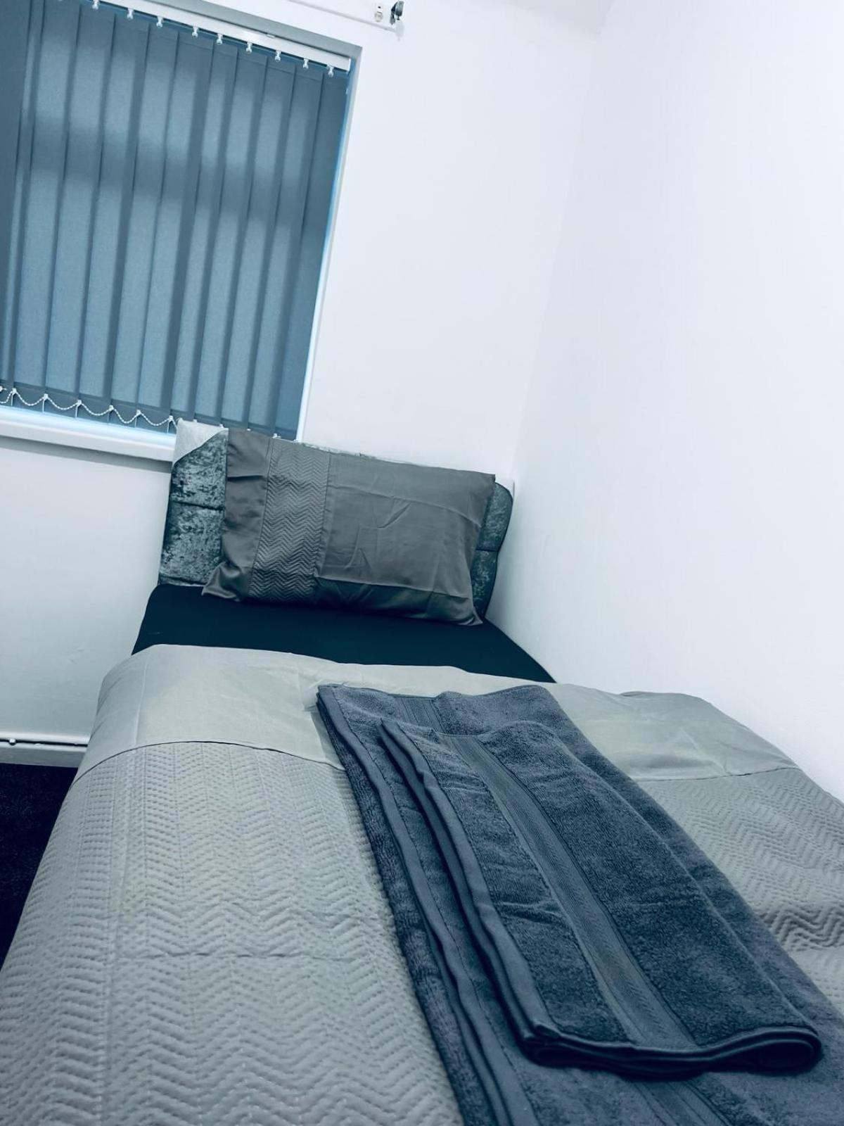 Holiday House Near Football Ground نوتينغهام المظهر الخارجي الصورة