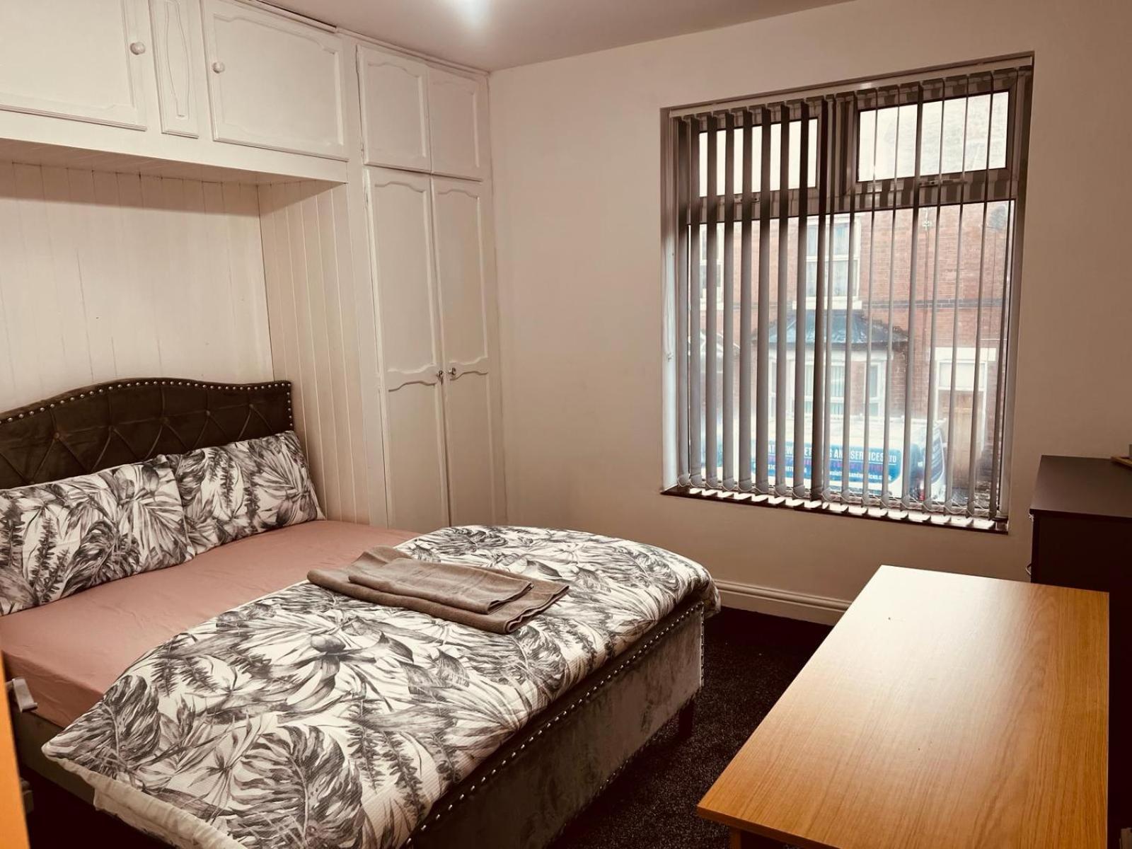 Holiday House Near Football Ground نوتينغهام المظهر الخارجي الصورة